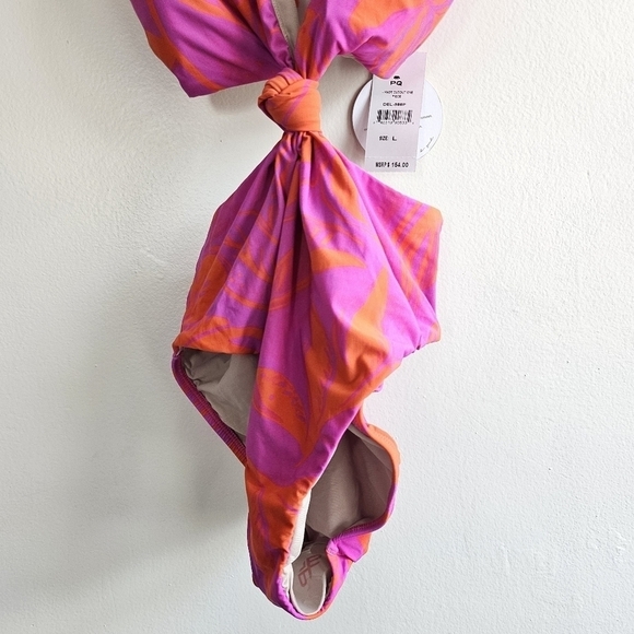 New PQ Swim Del Mar Palms Print Knot Cutout One-Piece Swimsuit NWT Large - Picture 11 of 14